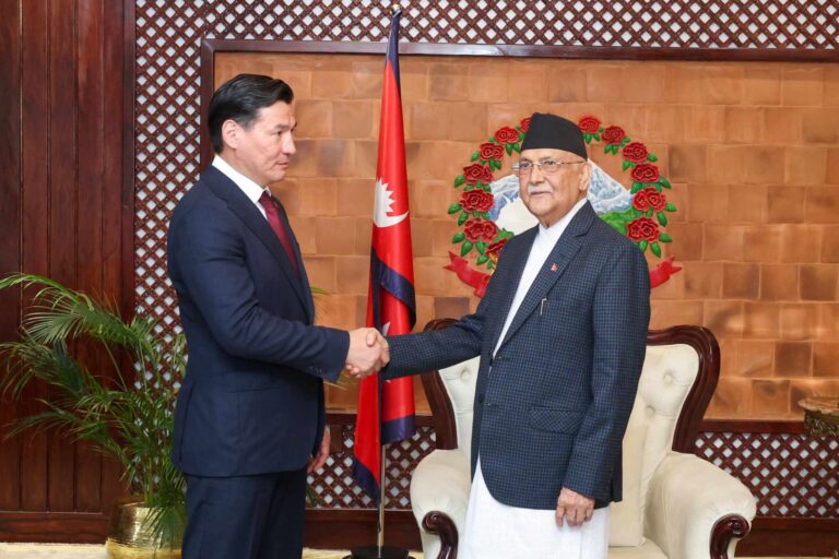 प्रधानमन्त्री ओलीले पुटिनलाई नेपाल भ्रमणको लागि दिए निम्तो