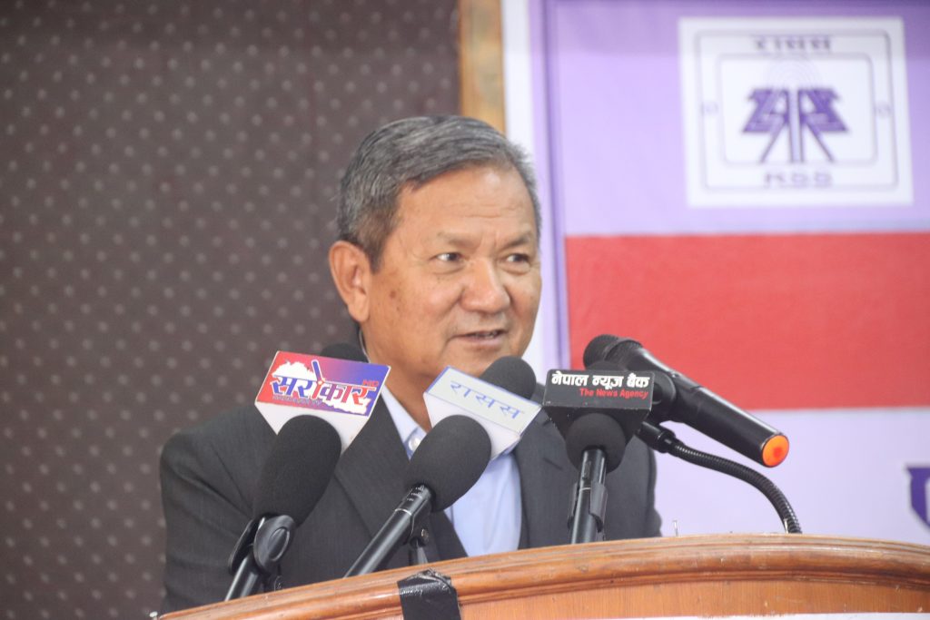 विकास र समृद्धिका लागि दिगो सोचसहित समन्वय र सहकार्य हुन आवश्यक : सञ्चार मन्त्री गुरुङ