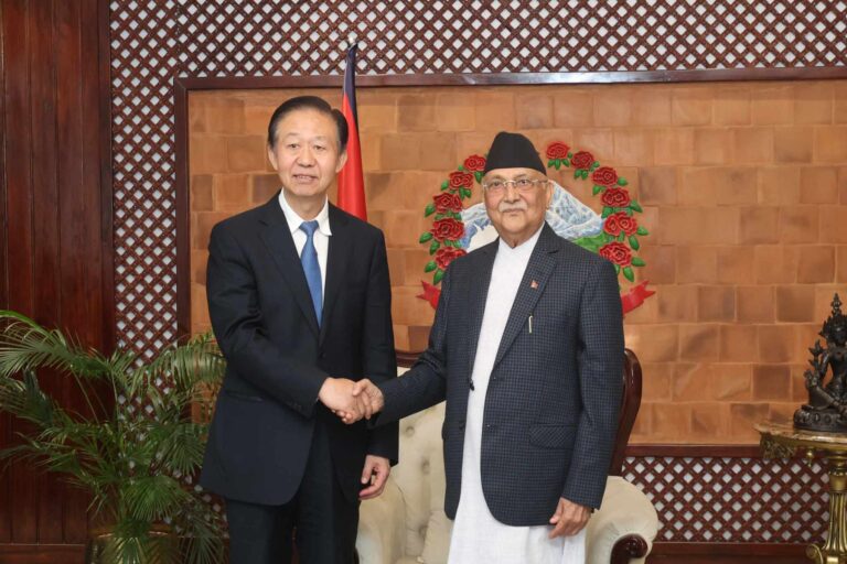 प्रधानमन्त्री र चिनियाँ जनकङ्ग्रेसका उपाध्यक्षबीच शिष्टाचार भेटवार्ता