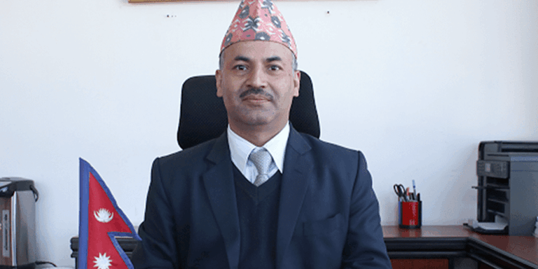 भिजिट भिसामा मुछिएका सहसचिव र उनकी पत्नीको अमेरिकी भिसा रद्द