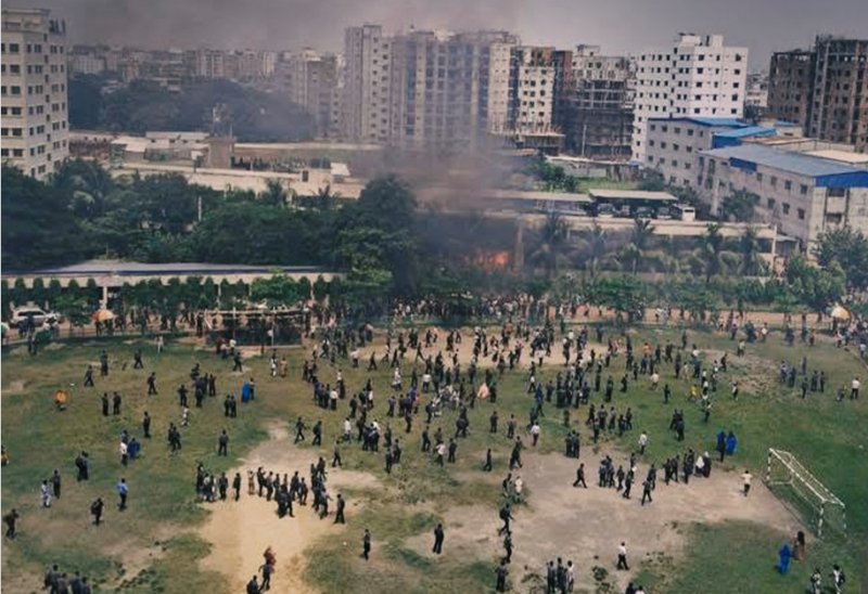 बंगलादेश वायुसेनाको विमान विद्यालय भवनमा दुर्घटनाग्रस्त