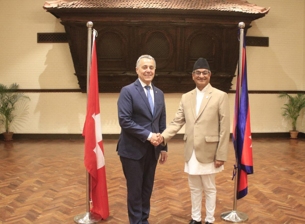 गृहमन्त्री लेखक र स्वीटजरल्याण्डका विदेशमन्त्रीबीच भेटवार्ता