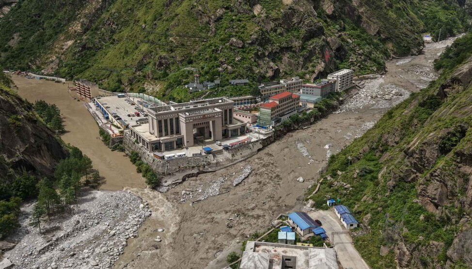 चीनले थाल्यो बेलिब्रिज निर्माण: दसैँअघि नै यातायात सुचारु गर्ने