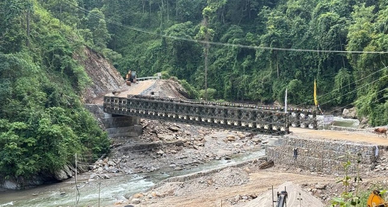 घाग्रा खोलामा पुल निर्माण