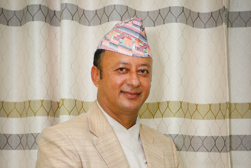 उद्योगहरूले प्रयोग गरेको विद्युत् महसुल तिर्नैपर्छ : मन्त्री खड्का