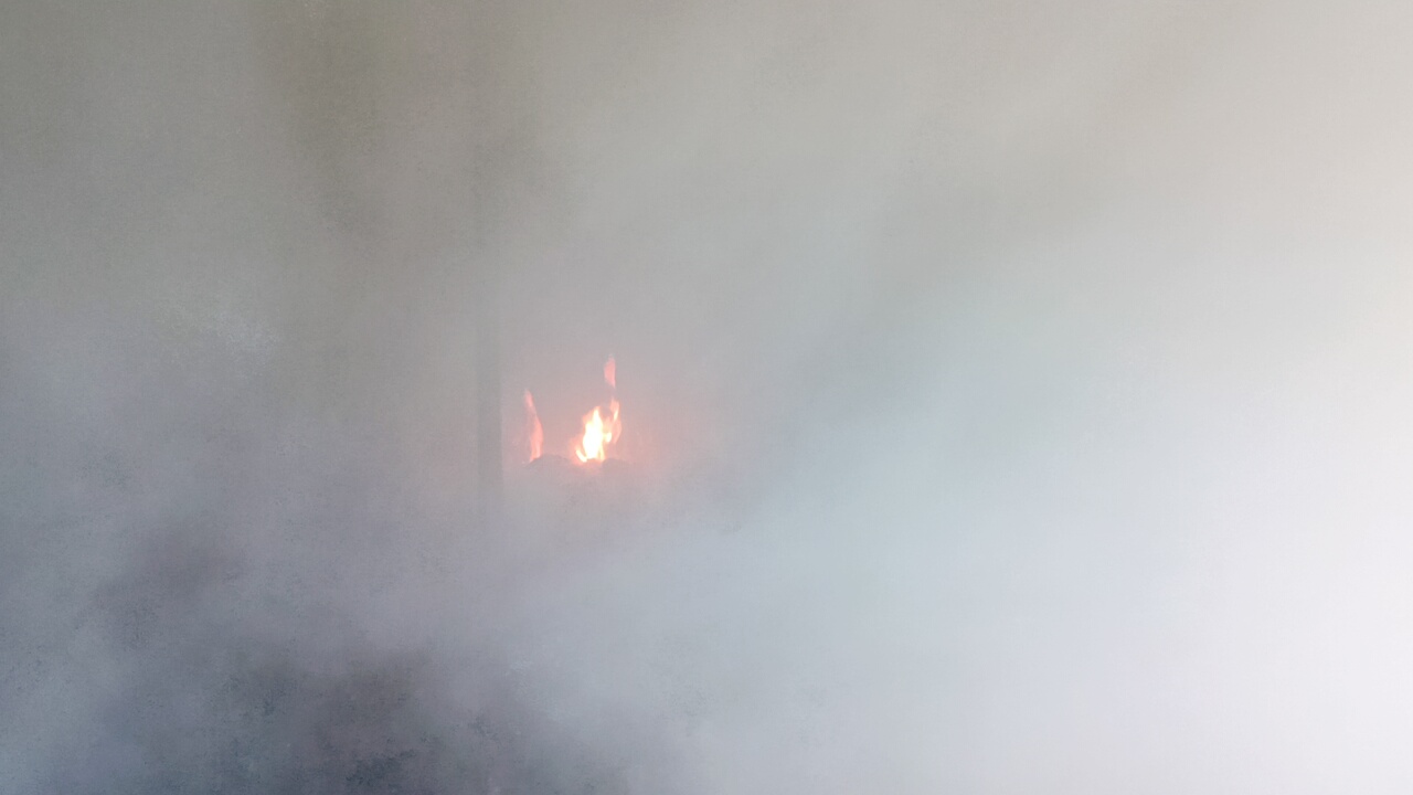 जुत्ताचप्पलको गोदाममा आगलागी