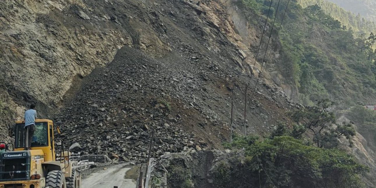 तुइनखोलामा फेरि पहिरो