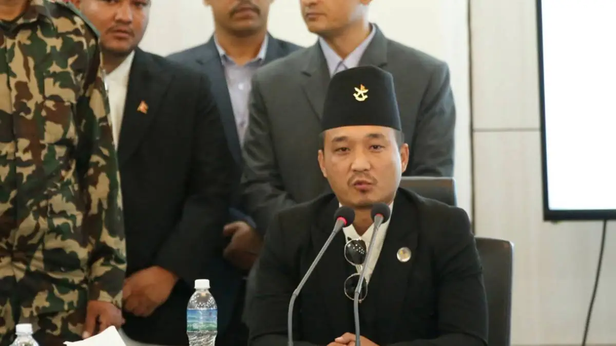 बाढी प्रभावित क्षेत्रको वास्तविक अवस्था बुझ्न गृहमन्त्री गुरुङको टोली काभ्रे जाँदै