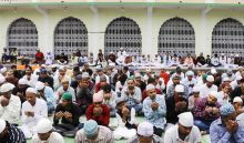 उल्लासका साथ मनाइँदै बकर इद, देशभरका मस्जिदमा श्रद्धालुको भीड