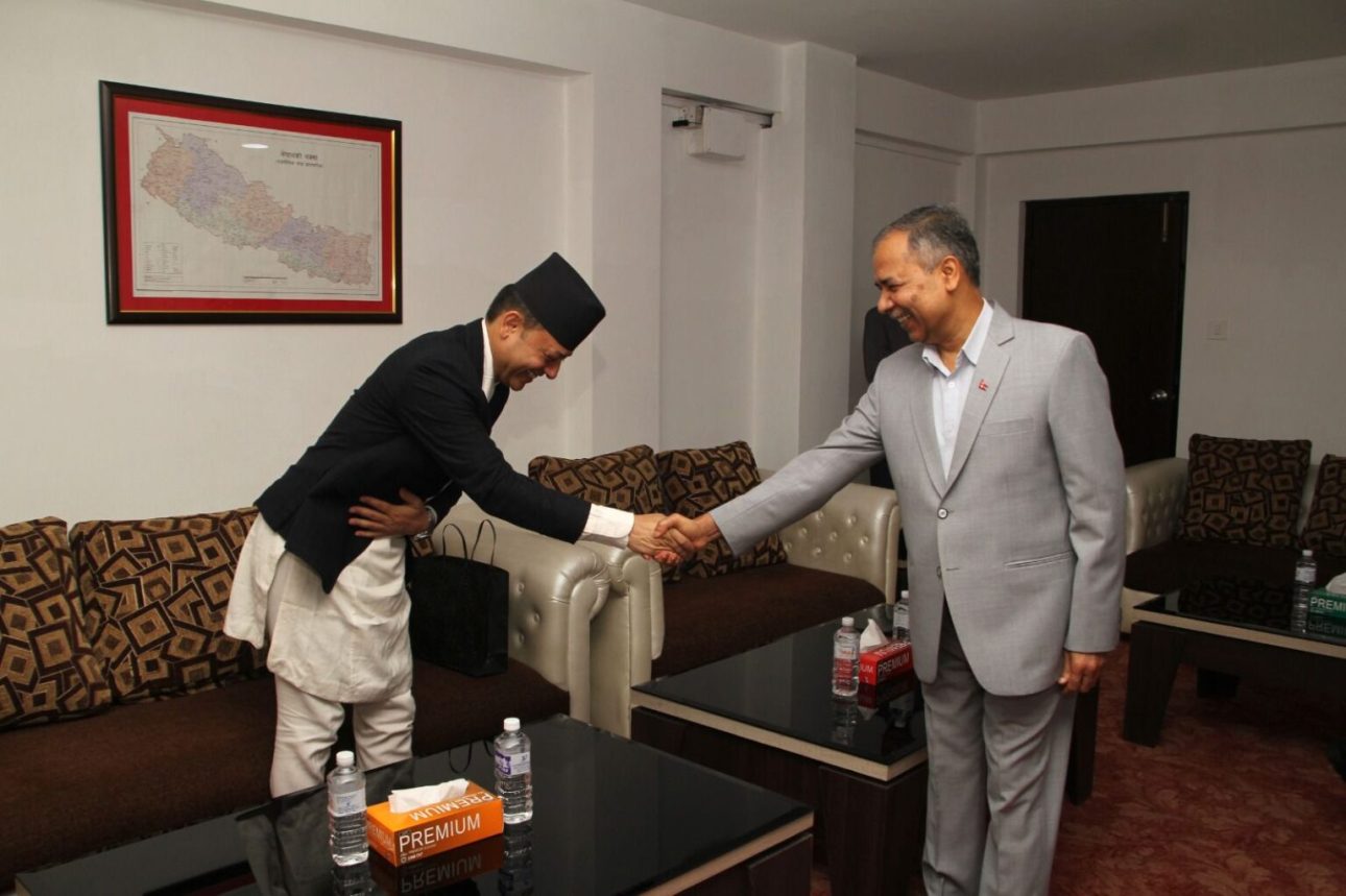 सभामुख अर्याल र उपराष्ट्रपति यादवबीच समसामयिक राजनीतिक विषयमा छलफल
