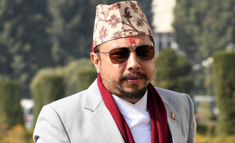अतिरिक्त रकम मागे प्रमाणसहित उजुरी गर्न मन्त्री श्रेष्ठको आग्रह, हटलाइन ११५१ मा १३ हजारभन्दा बढी गुनासो सम्बोधन