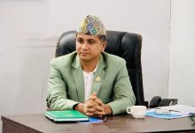 एमाले प्रमुख सचेतक महरको आरोप: बजेटले दूरदराज र विपन्न वर्गलाई बेवास्ता गर्‍यो