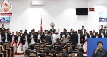 बोल्ने समय नपाएको भन्दै श्रम संस्कृति पार्टीका सांसदद्वारा संसद्‌को वेल घेराउ