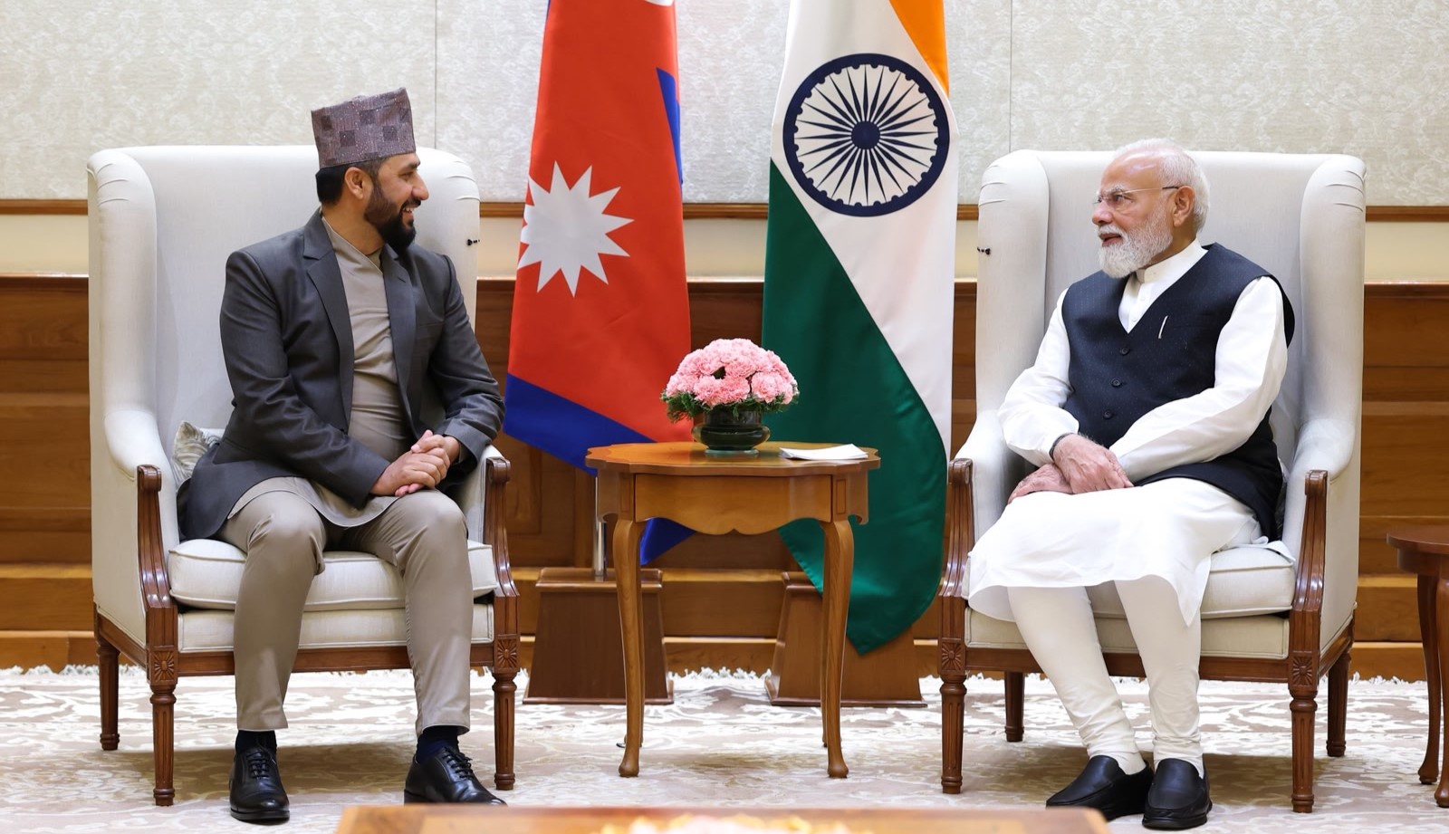 नयाँ दिल्लीमा रास्वपा सभापति रवि लामिछाने र भारतीय प्रधानमन्त्री मोदीबीच भेटवार्ता