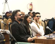 संसद् बैठकमा प्रधानमन्त्री बालेन र रवि लामिछानेको छोटो उपस्थिति