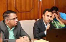 फोहोर व्यवस्थापनलाई राष्ट्रिय आपतकालको रूपमा लिनुपर्छ : सञ्चारमन्त्री