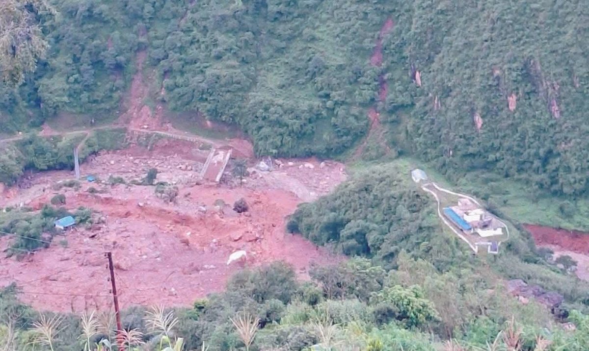 रोल्पा पहिरोमा बेपत्ता तीनजनाको शव प्युठानमा फेला